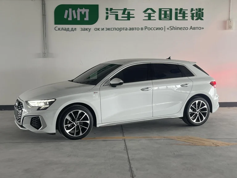Оптовая закупка Audi A3 2023 года 1.4T FWD с пробегом из Китая