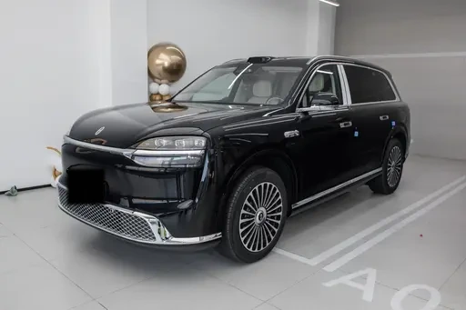 2026 Aito M9
